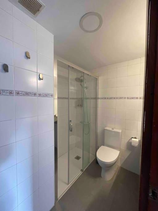 אוביידו Paraguas Guesthouse מראה חיצוני תמונה
